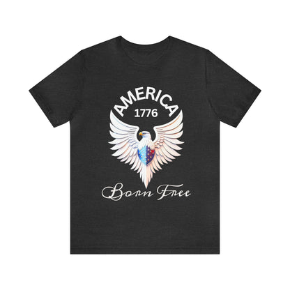 America 1776 - Born Free Short Sleeve Men's Jersey T-shirt