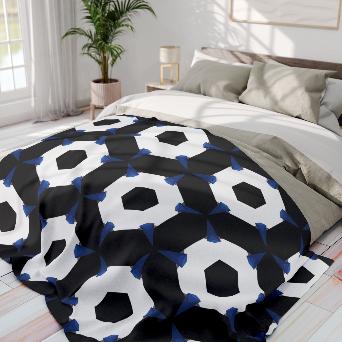 Sphere Spike Fleece Blanket - Soft, Warm And Cozy Throw - Bedroom Decor Home Living