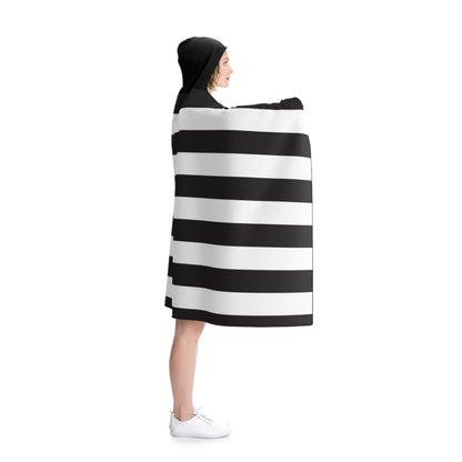 Blk-Wht US Flag Hooded Fleece Cape